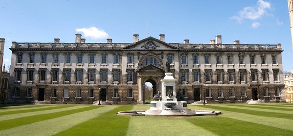 King's College London